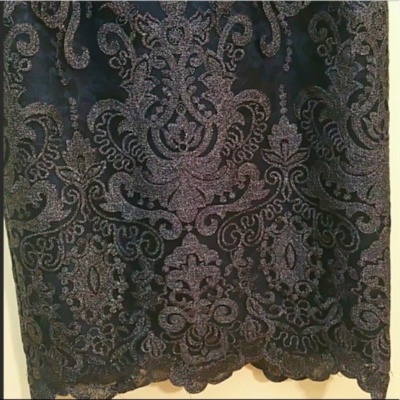 Ivonne D by Mon Cheri Queen Anne Lace Gown - Picture 7 of 7